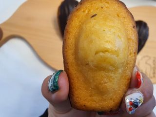 [메종콜리브리] 프랑스 마들렌 메종콜리브리 초콜릿 마들렌 2팩 — 5점을 준 리뷰어가 2021년 12월 올린 사용 사진