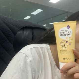 ★N쇼핑 헤어팩 1위★ 리하 에그 화이트 극손상 무실리콘 트리트먼트 헤어팩 — 5점을 준 리뷰어가 2022년 6월 올린 사용 사진