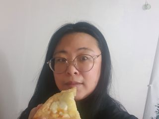 [푸딩팩토리] 페스츄리 피자 4종 택3_파이브 치즈/페퍼로니 비프칠리/고추베이컨 포테이토/허니고르곤졸라 — 5점을 준 리뷰어가 2022년 6월 올린 사용 사진