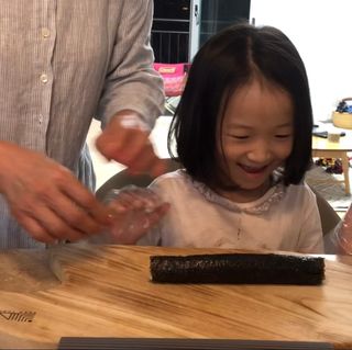 해풀잎 누구나 김밥*1ea [(혼합야채 35g *1ea,  김밥김 (5g, 5ea),  양념간장 (6g, 5ea), 참기름(5g, 2ea)] — 5점을 준 리뷰어가 2022년 10월 올린 사용 사진
