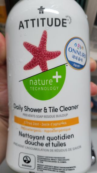 에티튜드 천연 데일리 욕조 클리너 EWG 그린 욕조세제 저자극 하이포알러제닉 친환경 비건 — 5점을 준 리뷰어가 2022년 8월 올린 사용 사진