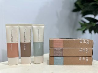 [후르디아] 끈적임 없는 착한성분 비건  핸드크림 3종 — 5점을 준 리뷰어가 2024년 3월 올린 사용 사진