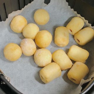 Dog&Ball 독앤볼 [Dog&Ball] 미니찹쌀볼도그 찹쌀치즈볼 — 5점을 준 리뷰어가 2021년 9월 올린 사용 사진