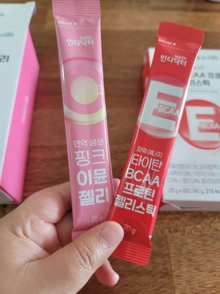 인디닥터 면역 생생 핑크 이뮨 젤리 + 타이탄 BCAA 프로틴 젤리스틱 — 5점을 준 리뷰어가 2022년 5월 올린 사용 사진