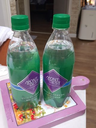 몽베스트 Montbest with Sparkling water Plain 20병 — 5점을 준 리뷰어가 2021년 11월 올린 사용 사진