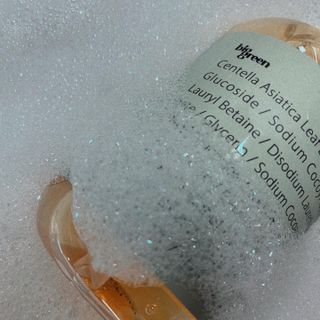 빅그린 카렌듈라(지성두피용)&시카(중건성두피용)탈모샴푸500ml-택1,빅그린 프리미어바이옴탈모앰플팩 60ml — 5점을 준 리뷰어가 2022년 12월 올린 사용 사진