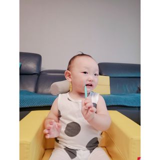 닥터데디스 안심무불소 베이비치약 60g + 여행용 미니 치약 15g — 5점을 준 리뷰어가 2022년 7월 올린 사용 사진