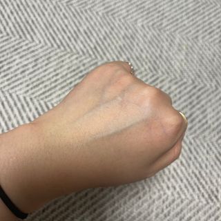 아소윤 건조하고 지친 피부에 힐링을 기분좋은 향기 스파맨션 바디오일 마사지오일 5종 중 1개 랜덤발송-2 — 3.5점을 준 리뷰어가 2021년 10월 올린 사용 사진