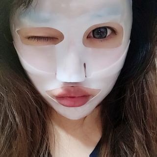 101스킨 영앤리치 하이드로겔 마스크팩 — 5점을 준 리뷰어가 2021년 2월 올린 사용 사진