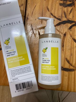 랑벨 내츄럴 딥 포어 클렌저 210ml (저자극 약산성 천연 클렌징 젤) — 5점을 준 리뷰어가 2022년 4월 올린 사용 사진