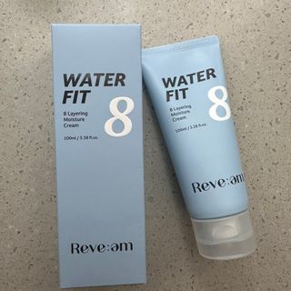 나우 [리브엠]피부 속부터 겹겹이, 촘촘하게! 워터핏8중 수분착붙 크림 — 5점을 준 리뷰어가 2024년 12월 올린 사용 사진