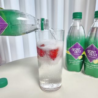 몽베스트 Montbest with Sparkling water Lemon OR Lime 20병(랜덤) — 5점을 준 리뷰어가 2023년 3월 올린 사용 사진
