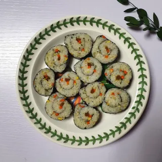 해풀잎 누구나 김밥*1ea [(혼합야채 35g *1ea,  김밥김 (5g, 5ea),  양념간장 (6g, 5ea), 참기름(5g, 2ea)] — 4점을 준 리뷰어가 2022년 10월 올린 사용 사진