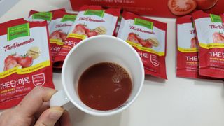 제이제이바이오 더단마토 프리미엄주스 100ml 30팩입 - 무설탕 스테비아 토마토즙 — 5점을 준 리뷰어가 2021년 11월 올린 사용 사진