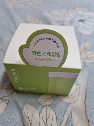 [후르디아] 약산성  모공 필링 패드(70매) — 4점을 준 리뷰어가 2021년 7월 올린 사용 사진