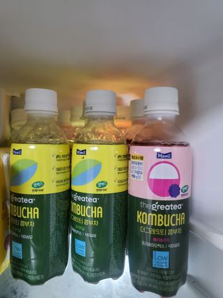 더그레잇티 콤부차 [매일유업] 더그레잇티 44kcal 콤부차 300ml *12개입 (오리지널 6개+베리리치 6개) — 5점을 준 리뷰어가 2023년 7월 올린 사용 사진