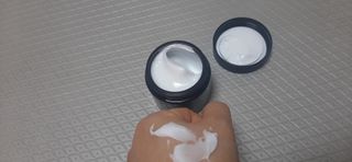 비프리코스메틱 뉴 프레쉬 크림 80ml — 5점을 준 리뷰어가 2023년 2월 올린 사용 사진