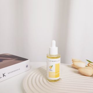 랑벨 비타 에너지 잡티 앰플 50ml 고농축 비타민, 저자극, 수분 촉촉, 미백 앰플 — 5점을 준 리뷰어가 2022년 3월 올린 사용 사진