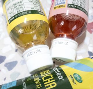 더그레잇티 콤부차 [매일유업] 더그레잇티 44kcal 콤부차 300ml *12개입 (오리지널 6개+베리리치 6개) — 5점을 준 리뷰어가 2023년 7월 올린 사용 사진