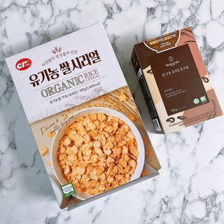 씨알푸드 유기농 쌀 시리얼 390g + 갓 구운 유기농 발아통곡물 150g — 5점을 준 리뷰어가 2021년 12월 올린 사용 사진