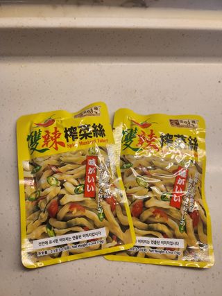루시델리 야미하우스 홍콩 스파이시 프리미엄 짜사이 무침 500g — 5점을 준 리뷰어가 2024년 8월 올린 사용 사진