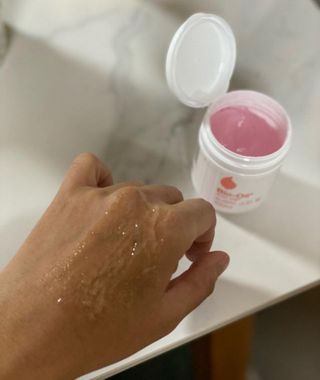 바이오오일 [바이오-오일] 드라이 스킨 젤 100ml — 5점을 준 리뷰어가 2022년 1월 올린 사용 사진