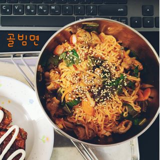 팔도비빔장 시그니처 380g 2개 — 5점을 준 리뷰어가 2022년 2월 올린 사용 사진