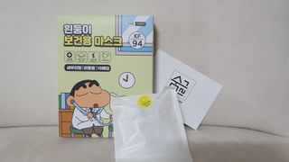 [숨그림]  덴탈마스크 짱구 우리아이 그리고 내가 쓰는 믿을수있는 케릭터 마스크  16종 — 5점을 준 리뷰어가 2021년 10월 올린 사용 사진