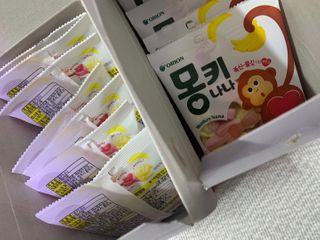 폭신 쫄깃 식감 로맨스, 몽키나나 젤리 8봉지 — 3점을 준 리뷰어가 2021년 3월 올린 사용 사진