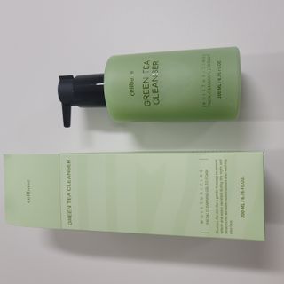 프리마인 메이크업과 들뜨는 각질까지 한방에 깐달걀로! 순하기까지한 셀베이스 그린티클렌저(200ml) — 5점을 준 리뷰어가 2023년 4월 올린 사용 사진
