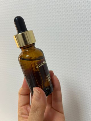 스킨큐어 산다화 비타민c 화이트닝 에센스 30ml — 5점을 준 리뷰어가 2023년 7월 올린 사용 사진