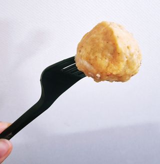 굽네몰 굽네 닭가슴살 큐브 3종 9팩 — 5점을 준 리뷰어가 2021년 11월 올린 사용 사진