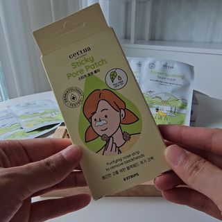 세뚜아(Cettua) 세뚜아 스티키 포어 패치 Cettua Sticky Pore Patch — 5점을 준 리뷰어가 2023년 8월 올린 사용 사진