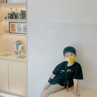 [블루 본 아이노우] 유아용 컬러마스크 40 PCS SET 2중 택 1 — 5점을 준 리뷰어가 2021년 5월 올린 사용 사진