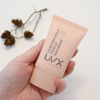 UVX 퀀텀 비너스 맑은 톤업 선세럼 — 5점을 준 리뷰어가 2024년 2월 올린 사용 사진