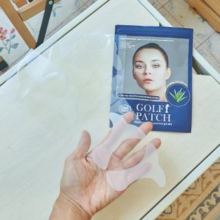 원에이드 알로에사포나리아 투명 골프패치 & 원에이드 하이드로겔 스포츠패치 — 5점을 준 리뷰어가 2022년 8월 올린 사용 사진