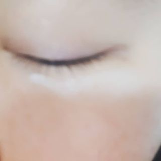 [NEW 탄력유턴 아이크림] AHC 유스 래스팅 리얼 아이크림 포 페이스 — 5점을 준 리뷰어가 2021년 3월 올린 사용 사진