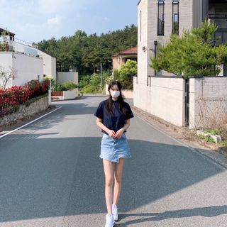 로서울 High Neck T-Shirt Navy, Gray — 5점을 준 리뷰어가 2021년 5월 올린 사용 사진