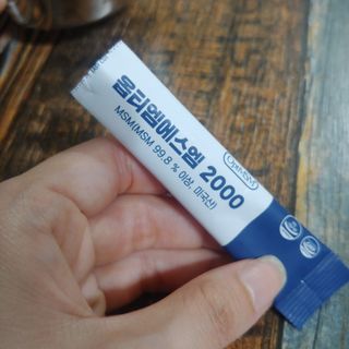 바른비타민 옵티엠에스엠2000 1박스 60포 관절 연골 복합건강기능식품 — 4.5점을 준 리뷰어가 2021년 6월 올린 사용 사진