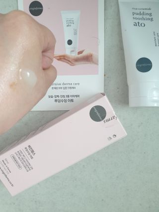 냉장고에 넣어요, 붉은 트러블 피부 다음날 진정되요 [버진팜스 푸딩수딩아토] — 5점을 준 리뷰어가 2021년 1월 올린 사용 사진