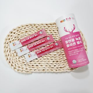 [몸엔용] 녹용 담은 탱탱 콜라겐 녹용 콜라겐 젤리 15g x 20포 — 5점을 준 리뷰어가 2022년 4월 올린 사용 사진