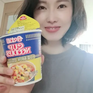NISSIN 닛신 컵누들  4종 - 씨푸드오리지날, 씨푸드 스파이시, 씨푸드 커리, 씨푸드 XO소스 — 5점을 준 리뷰어가 2022년 2월 올린 사용 사진
