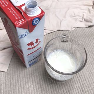 락티노브 프랑스에서 온 프리미엄 우유 래드바쉬 멸균우유 1L x 4개 — 4.5점을 준 리뷰어가 2021년 11월 올린 사용 사진
