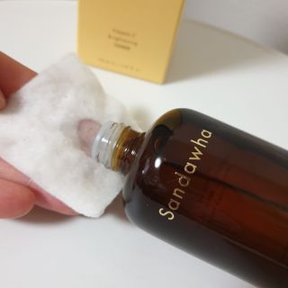스킨큐어 산다화 비타민c 화이트닝 토너 150ml — 5점을 준 리뷰어가 2021년 12월 올린 사용 사진