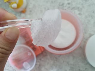 프리업 브라이틀리 스마일 비타 본품 + 휴대용키트 — 4.5점을 준 리뷰어가 2023년 6월 올린 사용 사진