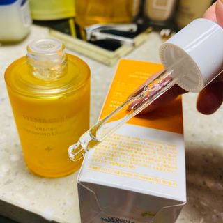 체르엠 스템앤셀 비타민 브라이트닝 에센스 30ml 1개 — 4점을 준 리뷰어가 2021년 11월 올린 사용 사진