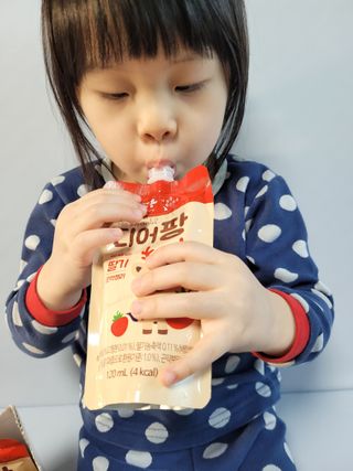 [몸엔용] 우리 아이 건강간식, 달콤한 녹용곤약젤리 디어팡 4종 — 5점을 준 리뷰어가 2022년 4월 올린 사용 사진