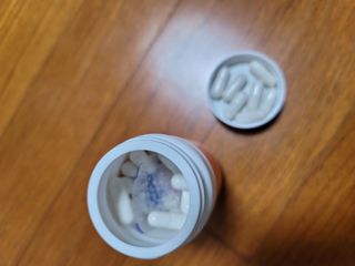 프리마인 성큼다가온 봄, 이너뷰티를 챙겨야 피부도 화사하게, 컨디션도 활기차게. 흡수율을 높인 고효율 비타민. — 5점을 준 리뷰어가 2022년 3월 올린 사용 사진