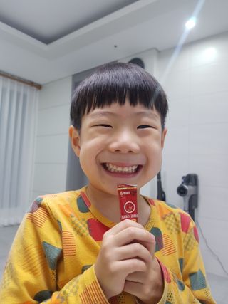 힘내라김홍삼 하루홍삼정스틱 10g x 10포 — 5점을 준 리뷰어가 2021년 4월 올린 사용 사진