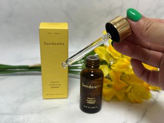 스킨큐어 산다화 비타민c 화이트닝 에센스 30ml — 5점을 준 리뷰어가 2023년 7월 올린 사용 사진